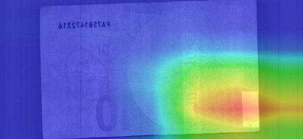 Grad-CAM heatmap - Sample 3