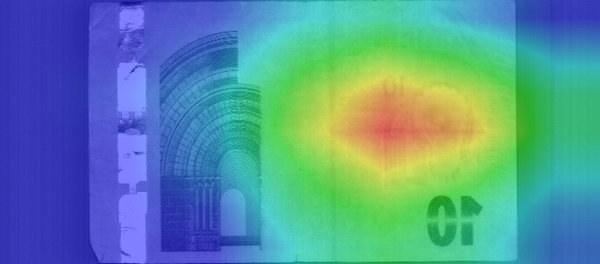 Grad-CAM heatmap - Sample 8