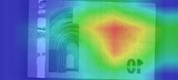 Grad-CAM heatmap - Sample 9